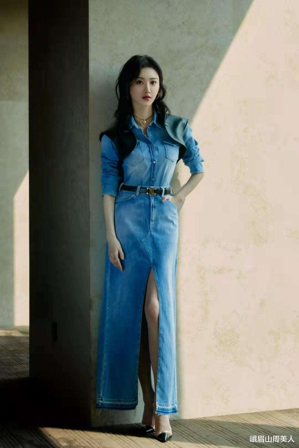 峨眉山周美人|景甜才是真“仙女姐姐”，穿薄荷绿纱裙美出新高度，看了让人心动