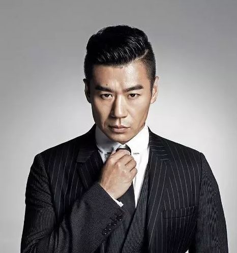 徐佳|曾是胖子跑龙套多年，凭一部剧走红，如今成荧屏硬汉