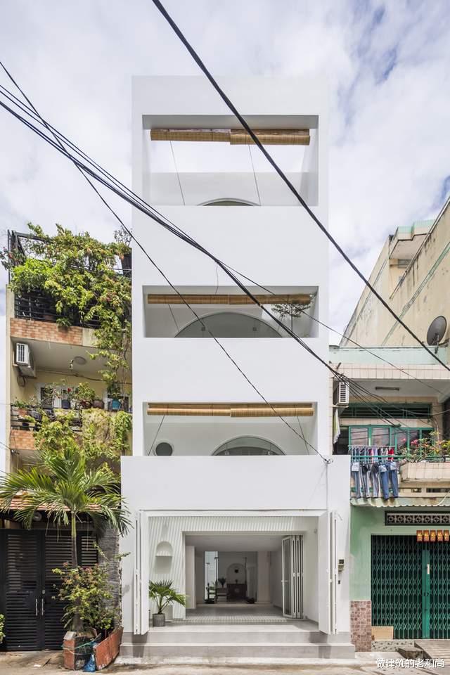 卧室|又见狭长型地块，住宅既满足功能需求，又富有独特个性