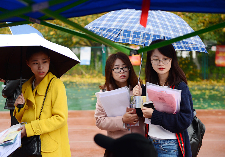 求职|毕业生月薪过万有多难？985学长说出心里话，可能和你想的不一样