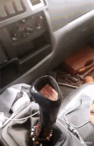 火炮|“女朋友踩我键盘不让玩游戏,现在怎么选?”选火炮