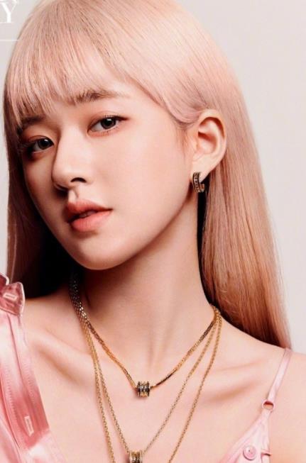 赵露思|赵露思惊现女团造型