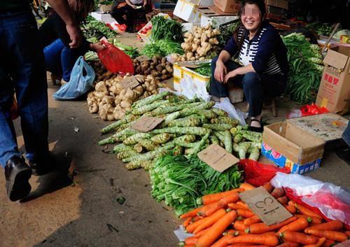 MARRY|别用少女感误导中年女性审美，更别贩卖身材焦虑，活着已经很累了