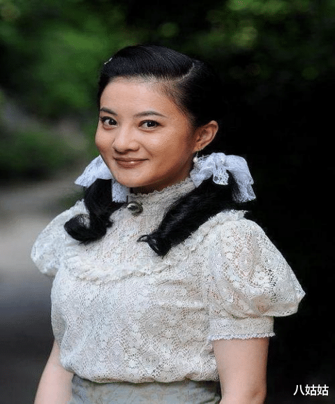 关晓彤|“小婉君”金铭，当红时退圈考北大，今人气一落千丈，她后悔了吗