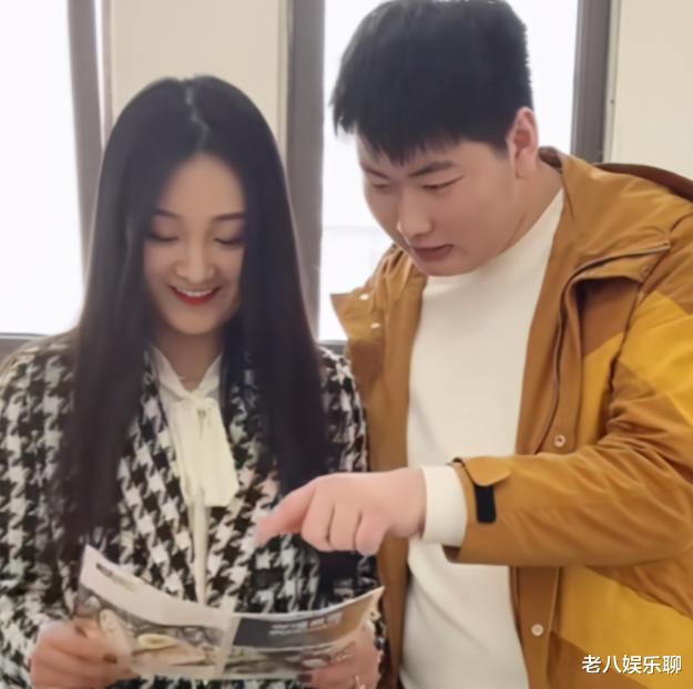 杨紫|陈亚男“真实学历”曝光，离开瘦脸滤镜后，长相并不出色