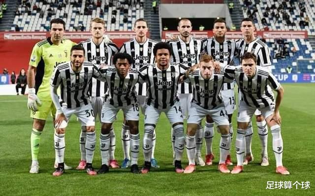 C罗|尤文2-1！诧异的一幕：最后时刻C罗放弃进攻，反正宝强不给他传球