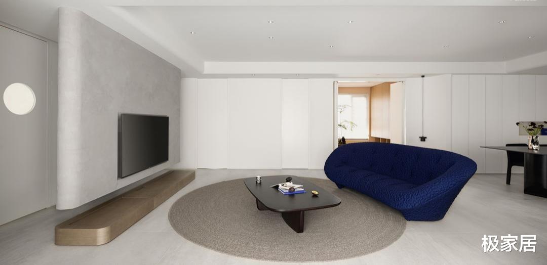 143平的简约房，空间堪比300平，宽敞到客人都表示羡慕