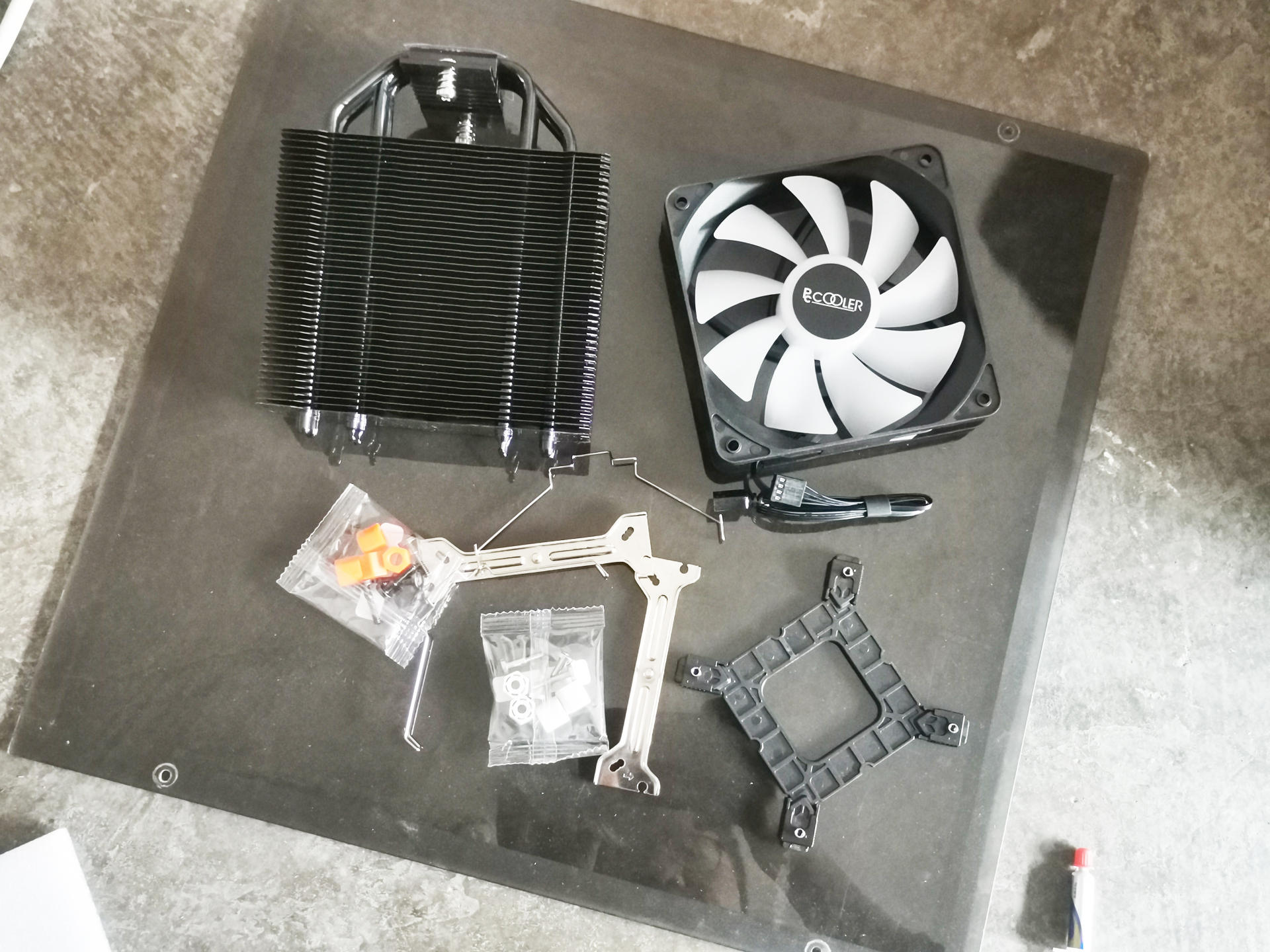 电池|百元级散热器,超频三东海R4000拯救热到可以蒸蛋的机箱