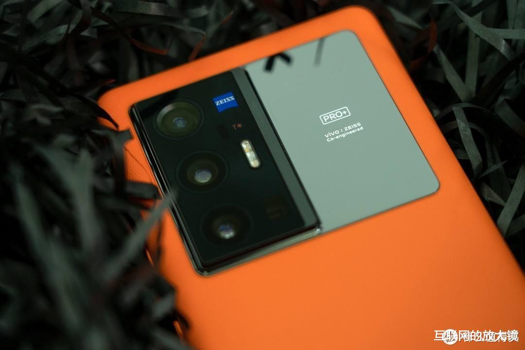 小米科技|11月手机销量，小米没想到，苹果突然开始登顶，vivo也强势超车