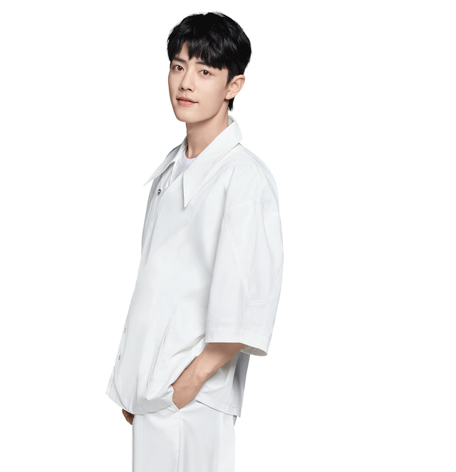 肖战|肖战彩妆代言成空白,合作品牌宣布正式到期,相关群聊被解散