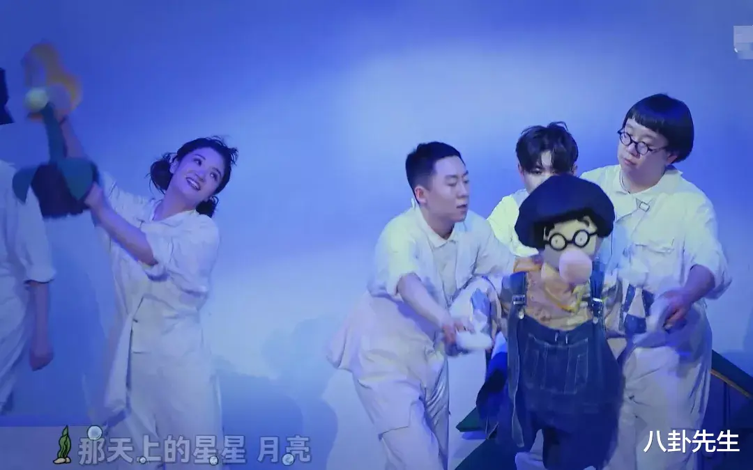 喜剧大赛|《喜剧大赛》金靖和武六七还要被强捧到何时？一个尬演，一个无趣