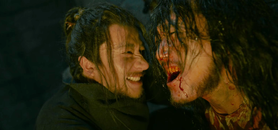 黄轩|全网热度第一！36岁黄轩“换脸式”演技火上热搜，这男人有多狠？