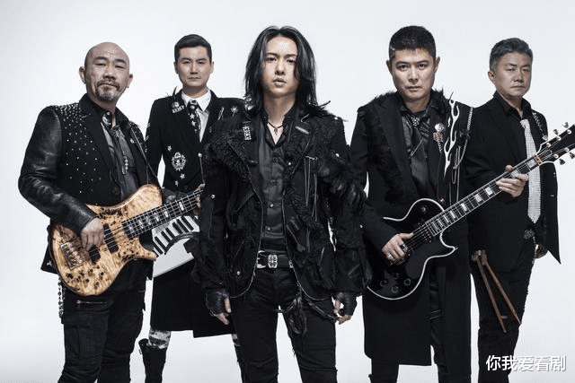 跨年晚会|跨年晚会上,张艺兴《一念双生》引关注,王一博等艺人表现不俗