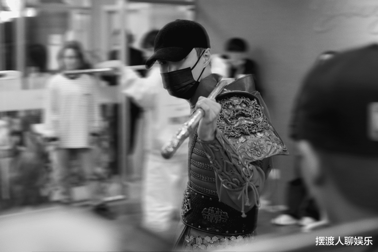 张艺兴|张艺兴为弘扬中华传统,演的猴戏惟妙惟肖,人民日报大力赞赏