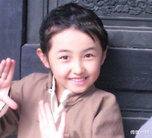 赵丽颖|左眼哀伤落泪，右眼恐惧泪止！19岁的张子枫，演技绝了