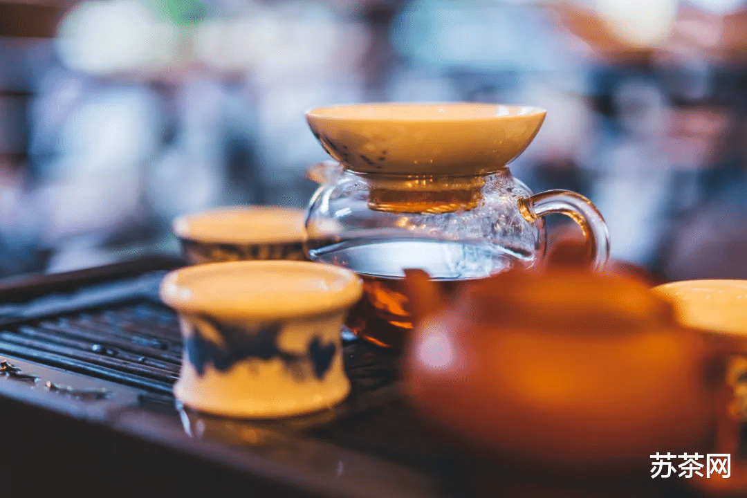 |紫砂壶没“包浆”？可能是你洗坏了