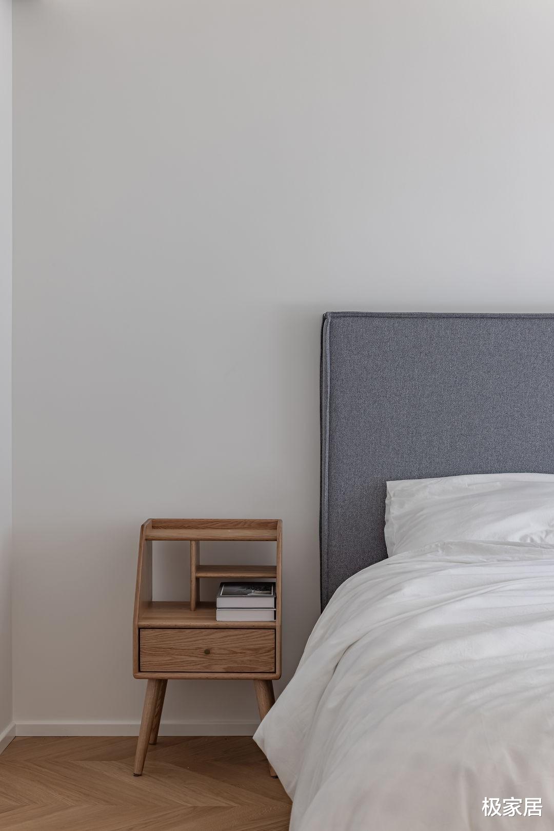 用阳光打造自然温馨之家，一家人独享安逸时光，处处充满爱意