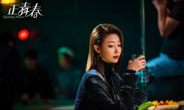 殷桃|为何殷桃的嘴巴总是“破”的，当她说出背后原因，真相其实很简单