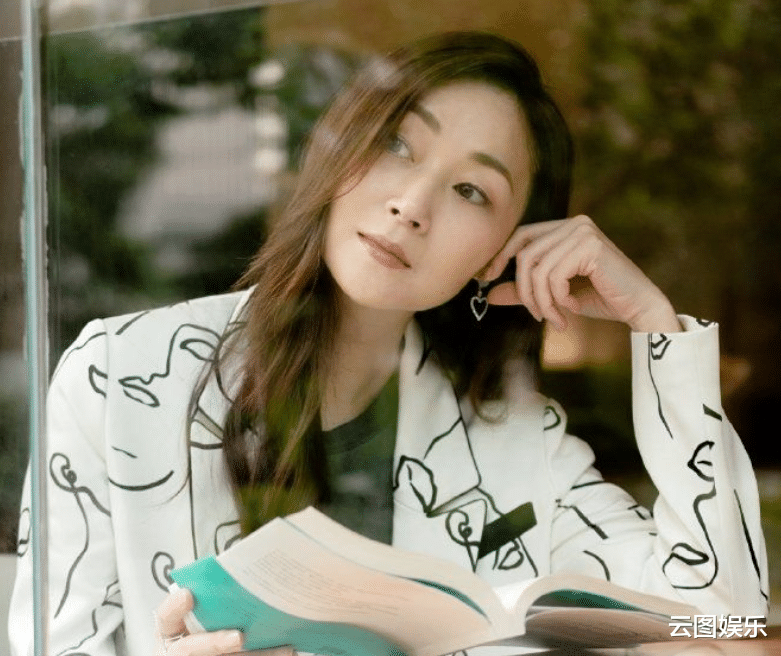 戏剧|万绮雯首谈定居内地开民宿原因：拍戏很累，不开心还要做太可怜