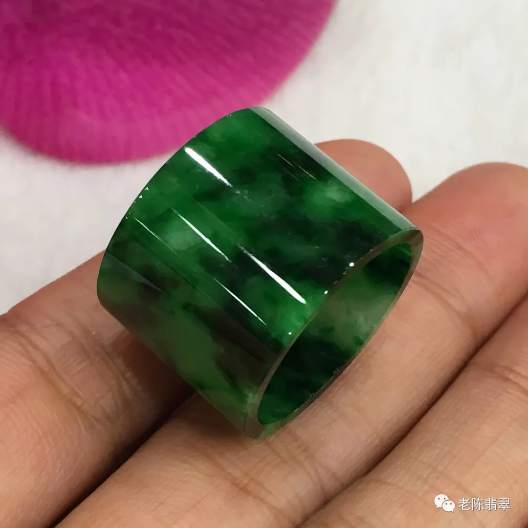 沈阳故宫|翡翠，你是怎样佩戴的？不要再错下去了