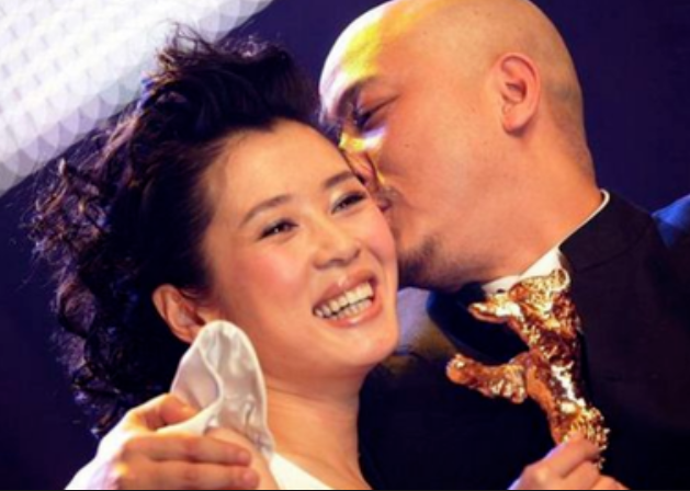 余男|她是国内最性感女星，与导演同居12年无子被甩，今身价40亿无人娶