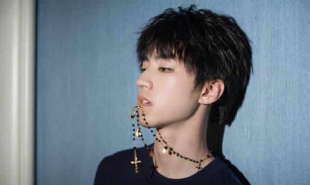 |又一圈内经纪人录音曝光！自家三字艺人16岁与已婚一线女星