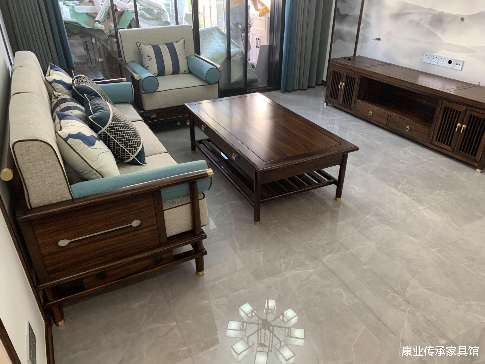 隐藏在灵魂深处的淡雅新中式,温馨又时尚