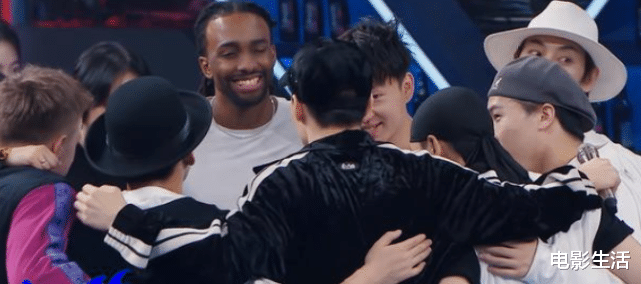 张艺兴|《街舞》王一博战队battle六连胜，队员氛围、默契与上期截然不同