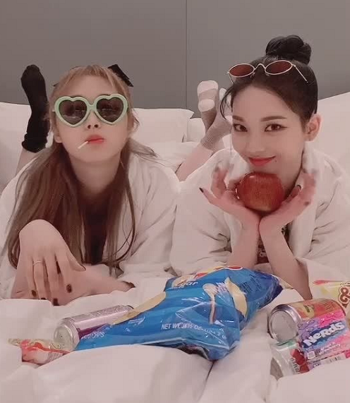 温峥嵘|aespa出演惊六,粉丝指责SM买热搜,中国成员不参演没必要买热搜