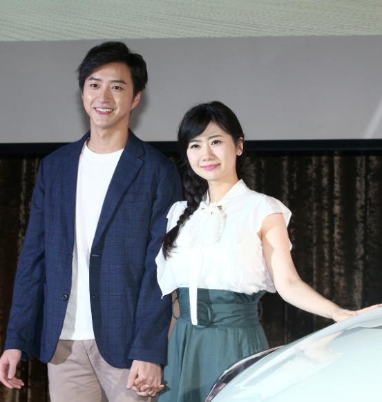 福原爱|离婚7天后，江宏杰首开直播，开怀大笑，而爱酱还在找工作