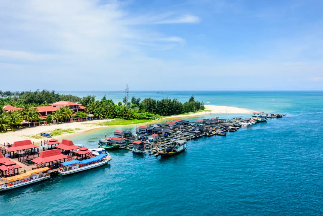 红海|媲美巴厘岛，北纬18°绝美海岸线，海南这个宝藏地比三亚人少景美