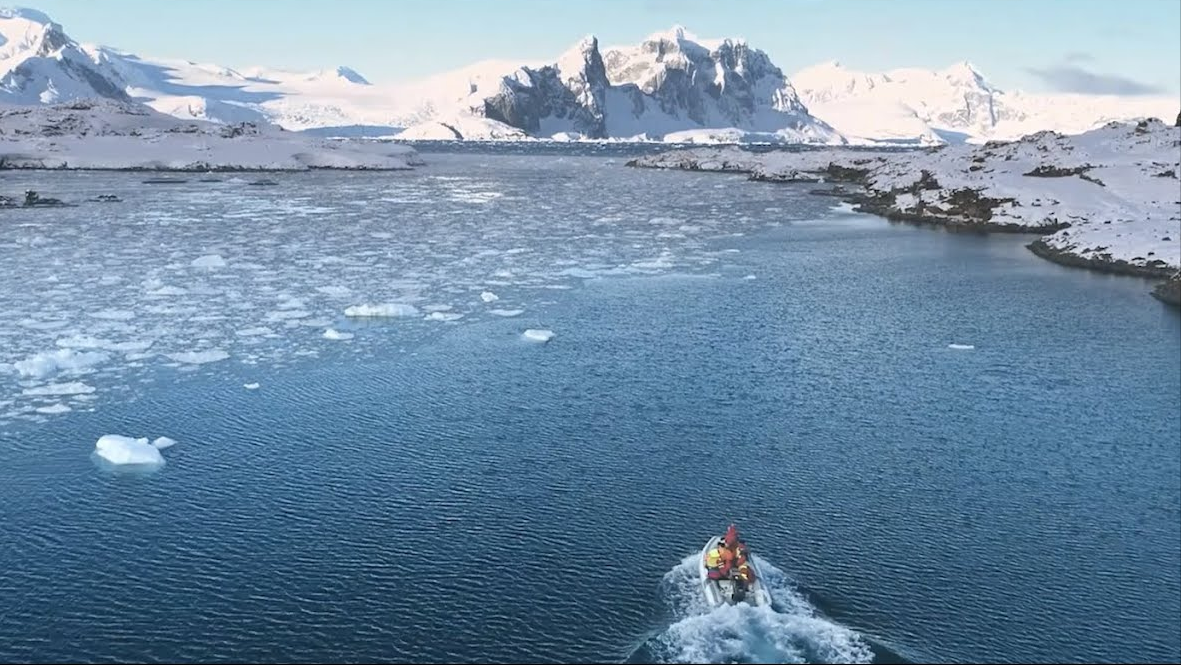 超自然研究所所长|南极深处真的存在巨大的生物吗?世界的尽头到底是什么样子?