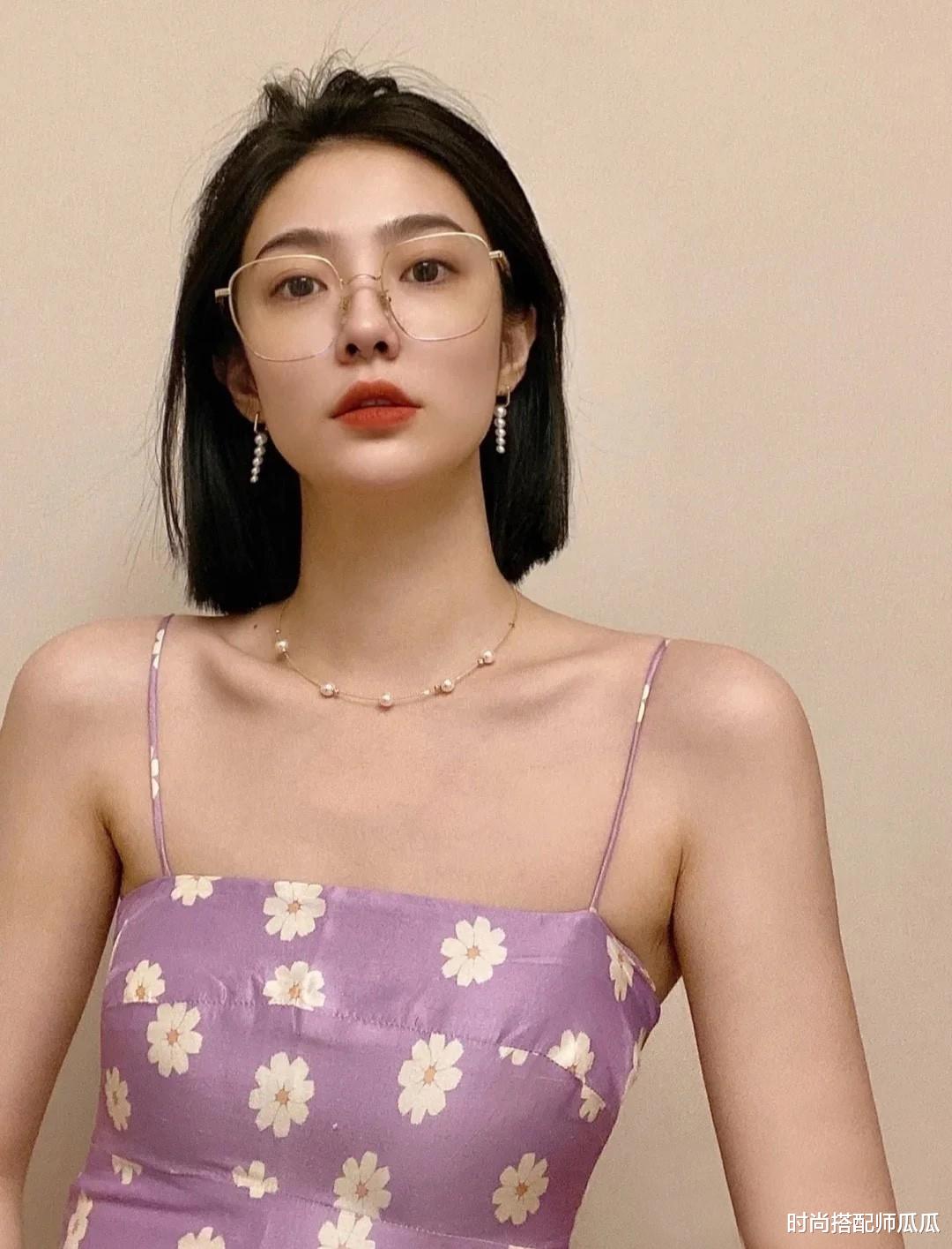 发型|?女人头发别瞎剪，今夏流行这3款“发型”，时髦高级显脸小