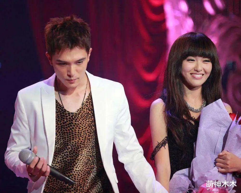 朱之文|邱泽许玮甯闪婚，女方否认怀孕，尚未举办婚礼，钻戒价值400万