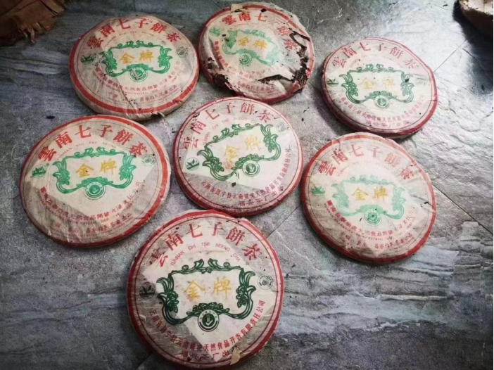 老李普洱茶|普洱茶回甜和回甘的区别