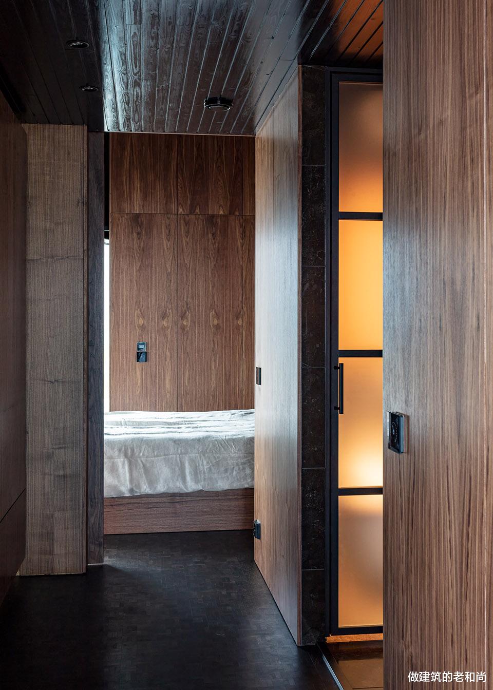 建筑设计|向湖而生的住宅:场地拥有的自然美景,少不了大落地玻璃窗