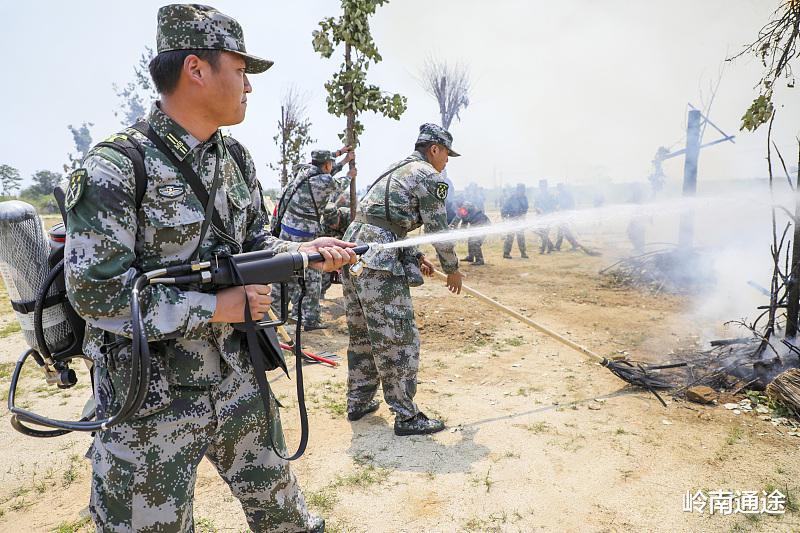 广州市|退伍士兵考专武干部难吗？对专业有限制吗？这是很适合的选择！