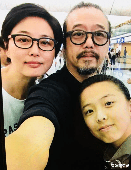 张延|他对男人婆张延一见钟情，求婚三次，听到她怀孕后却挂断了电话