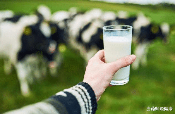 牛奶|喝牛奶美白是不是真的？皮肤科医生：3件事做好了，皮肤也能白