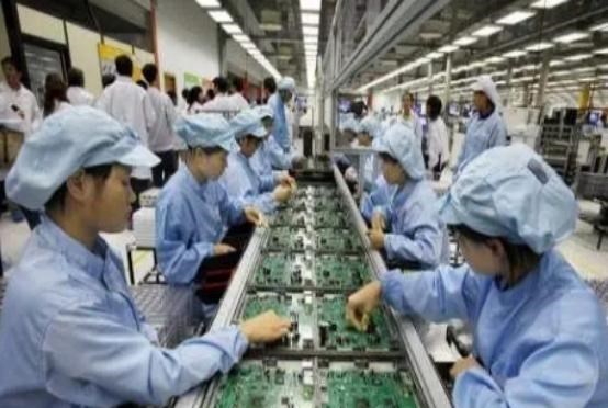 盛夜霄的星座解说 富士康撤离仅几月,订单就被分走?国内2大代工新巨头崛起