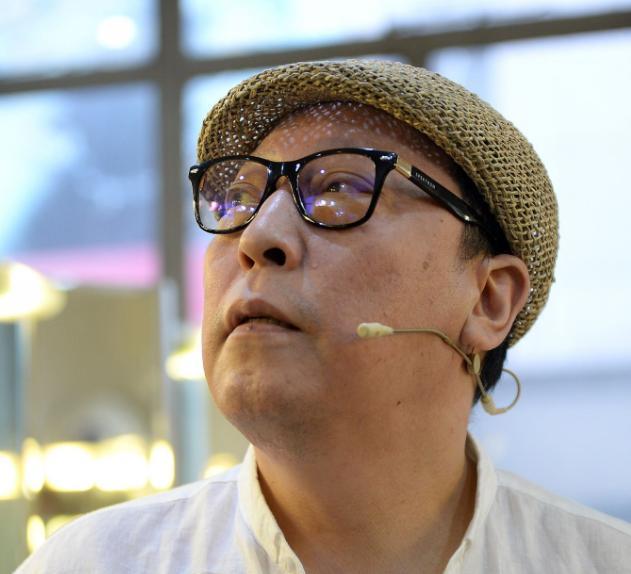 倪大红|62岁倪萍和61岁倪大红真实关系曝光，网友：这谁能想到！