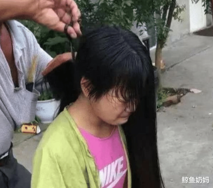 短发|从小留“长发”或剪“短发”的女孩子，长大后差距大，父母要留心