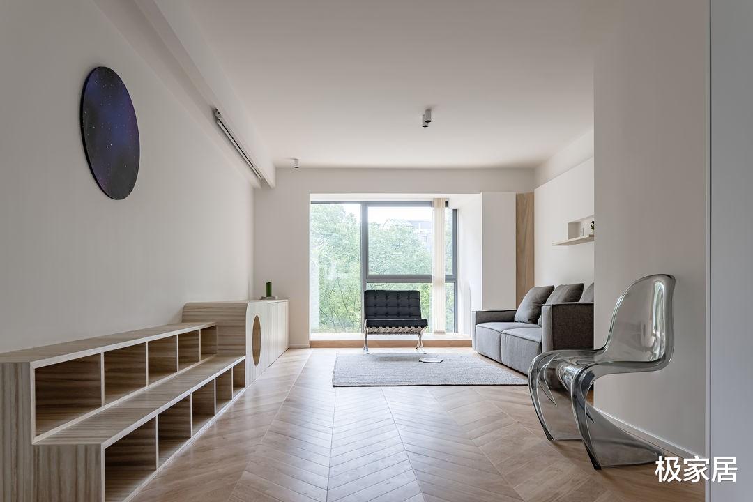 用阳光打造自然温馨之家，一家人独享安逸时光，处处充满爱意