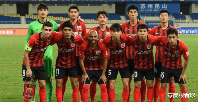 教练|连续4轮枯坐冷板凳，27岁本土铁血铁腰惨遭莱科无视，沦为上港看客