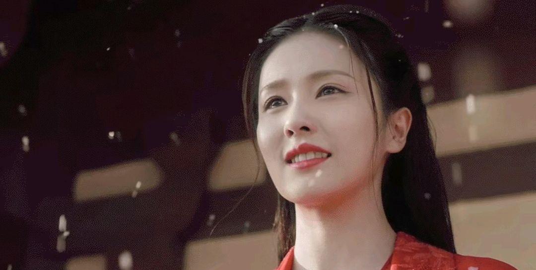 李宇春|赵丽颖新剧上了央视？白鹿是宝藏女孩？李宇春年终演讲感染力强？