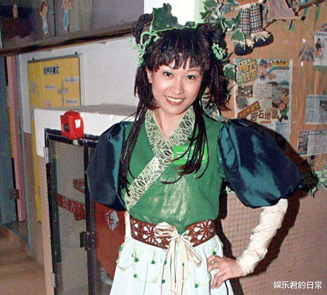 原创|42岁女星怒批TVB!称其不差钱却苛待员工,曾因被减薪哭成泪人