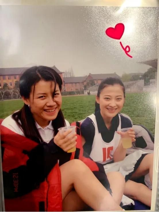 半暖时光|\大娘子\刘琳：被名导抛弃，转身下嫁穷小子，47岁被婆家宠成公主！