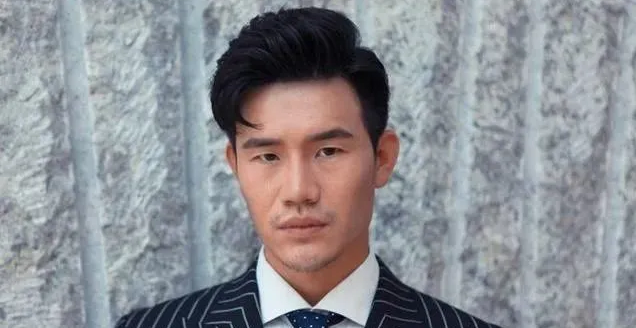 司藤|潘长江都“骂不醒”的嘎子哥，卖假酒坑家人，现状令人唏嘘！