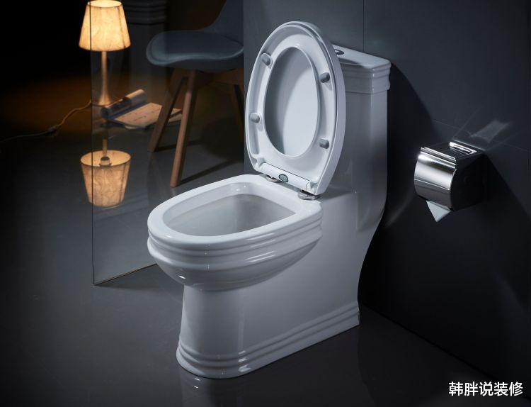 |卫生间装修的7大“吞金兽”，看似很省钱，入住后才发现都是坑