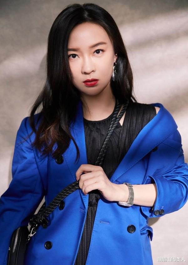 峨眉山周美人|“夫妻模范”营业!杜江霍思燕合体拍大片,幸福感溢出屏幕